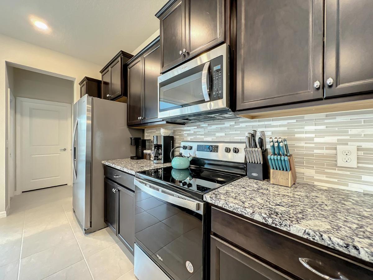 Windsor Island Vacation Pool Home 대번포트 외부 사진