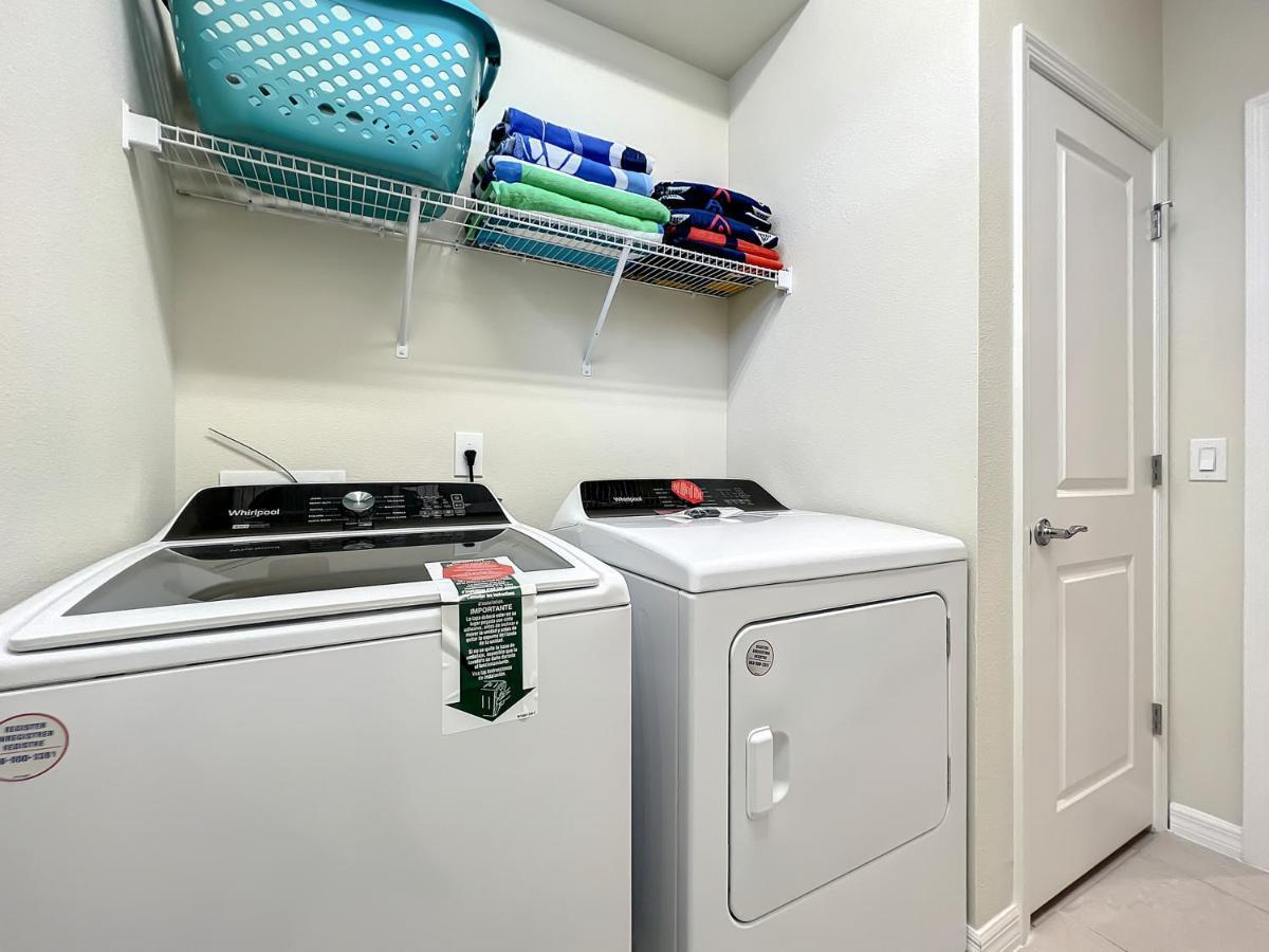 Windsor Island Vacation Pool Home 대번포트 외부 사진